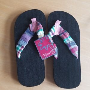Tidewater Little Girls Pink Plaid Flip Flops